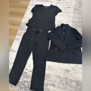 Scrubstar Women's Black uniform  Set size XL